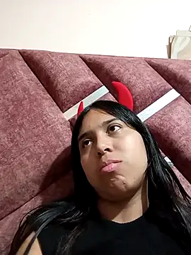 VioletaBliss1 online show from November 1, 2:29 am