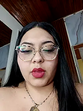 Snapshot of RachelCute1 chatting on October 5, 4:25 am RachelCute1 online show from October 5, 4:25 am