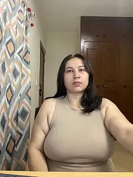 Snapshot of victoriadaniela chatting on February 2, 4:44 am victoriadaniela online show from February 2, 4:44 am