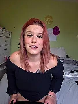 Snapshot of RhondaRump chatting on December 2, 4:09 pm RhondaRump online show from December 2, 4:09 pm