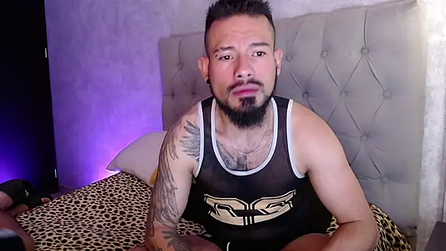 juandusoleil online show from February 15, 6:58 am