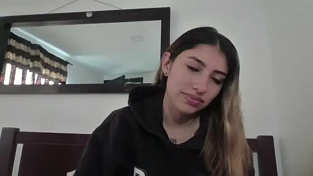 AriaBliss- online show from May 13, 6:48 pm