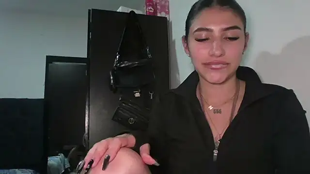 AriaBliss- online show from February 20, 6:19 am