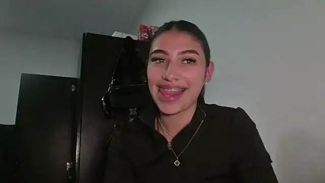 AriaBliss- online show from February 20, 2:19 am