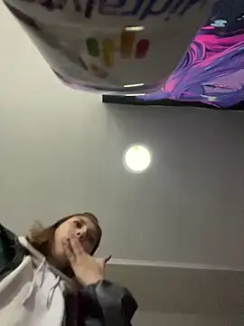 AriaBliss- online show from September 19, 2:59 am