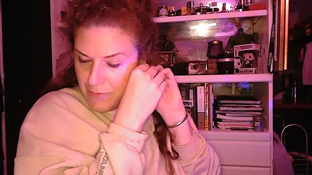 RasheleErotica online show from November 16, 9:25 am