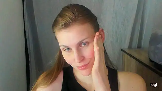Snapshot of JuliaMuuun chatting on June 25, 9:20 pm JuliaMuuun online show from June 25, 9:20 pm