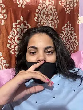 Snapshot of Sandhya_77 chatting on April 19, 7:42 am Sandhya 77 online show from April 19, 7:42 am
