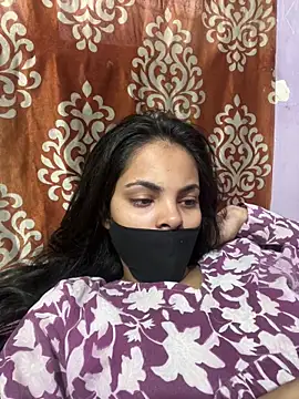 Snapshot of Sandhya_77 chatting on April 18, 5:54 am Sandhya 77 online show from April 18, 5:54 am