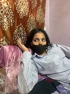 Snapshot of Sandhya_77 chatting on July 11, 4:57 am Sandhya 77 online show from July 11, 4:57 am