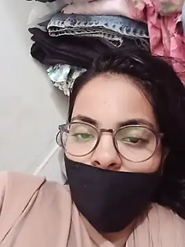 Snapshot of Sandhya_77 chatting on July 8, 7:25 pm Sandhya 77 online show from July 8, 7:25 pm