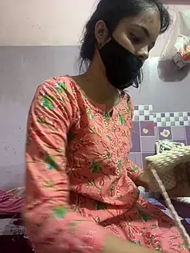 Snapshot of Sandhya_77 chatting on June 3, 6:14 am Sandhya 77 online show from June 3, 6:14 am