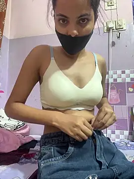 Snapshot of Sandhya_77 chatting on July 1, 6:58 am Sandhya 77 online show from July 1, 6:58 am