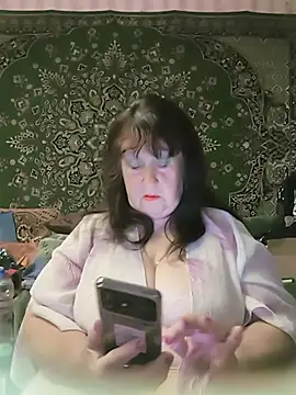 CrystalLime6411 online show from June 2, 4:51 pm