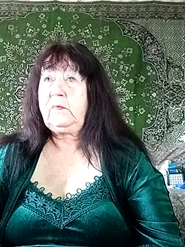 CrystalLime6411 online show from March 8, 8:06 am