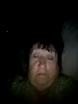 CrystalLime6411 online show from October 11, 2:12 am