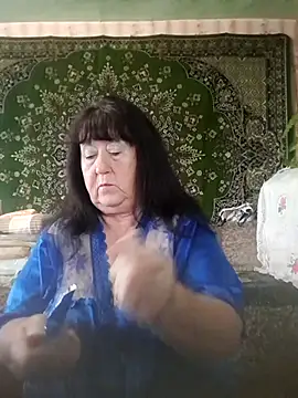 Snapshot of CrystalLime6411 chatting on November 5, 6:38 am CrystalLime6411 online show from November 5, 6:38 am