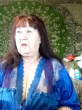 CrystalLime6411 online show from March 5, 7:27 am