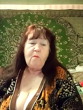 CrystalLime6411 online show from March 7, 3:57 am