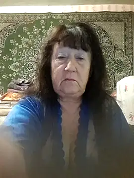 Snapshot of CrystalLime6411 chatting on November 13, 9:30 pm CrystalLime6411 online show from November 13, 9:30 pm