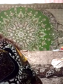 Snapshot of CrystalLime6411 chatting on January 8, 8:20 am CrystalLime6411 online show from January 8, 8:20 am