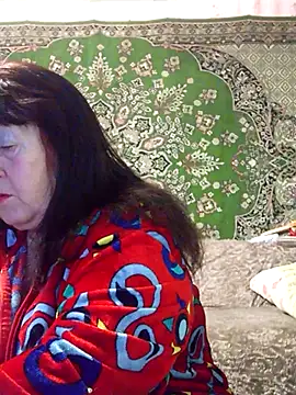 Snapshot of CrystalLime6411 chatting on January 18, 2:42 pm CrystalLime6411 online show from January 18, 2:42 pm