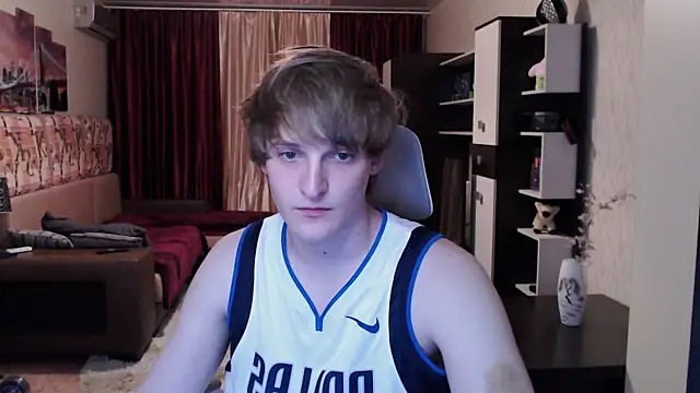 Snapshot of Playersuperstar chatting on October 29, 3:22 pm Playersuperstar online show from October 29, 3:22 pm