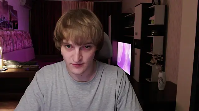 Snapshot of Playersuperstar chatting on November 23, 8:30 pm Playersuperstar online show from November 23, 8:30 pm