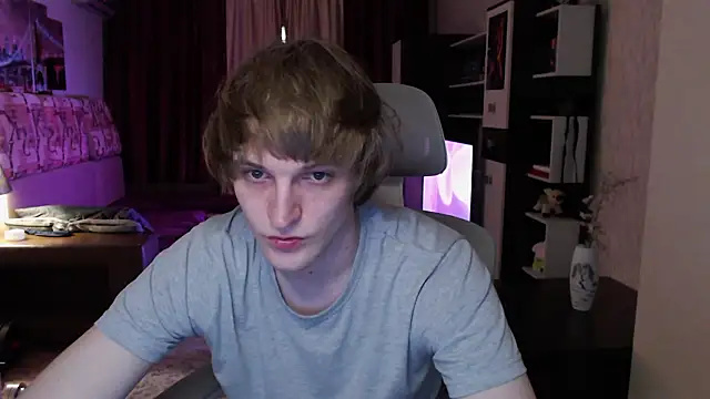 Playersuperstar online show from March 22, 7:04 pm