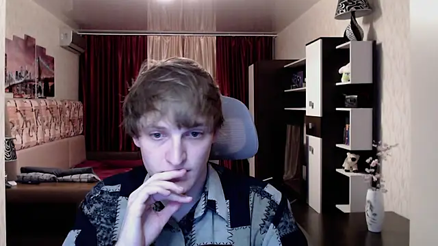 Snapshot of Playersuperstar chatting on October 2, 7:06 pm Playersuperstar online show from October 2, 7:06 pm