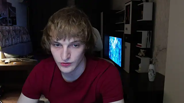 Playersuperstar online show from April 5, 8:15 pm