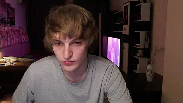 Playersuperstar online show from April 4, 6:47 pm