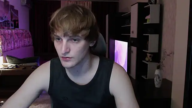 Snapshot of Playersuperstar chatting on November 16, 8:02 pm Playersuperstar online show from November 16, 8:02 pm