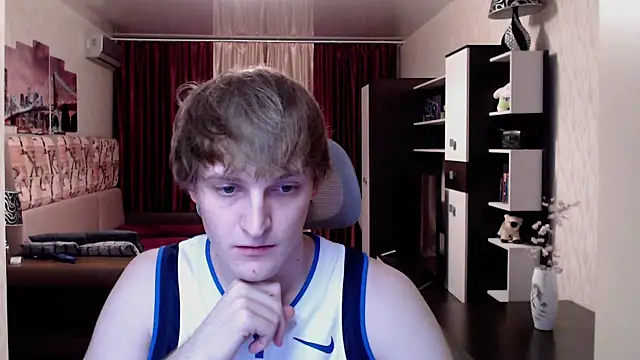 Snapshot of Playersuperstar chatting on October 4, 7:04 pm Playersuperstar online show from October 4, 7:04 pm