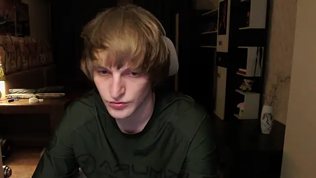 Playersuperstar online show from April 12, 8:23 pm