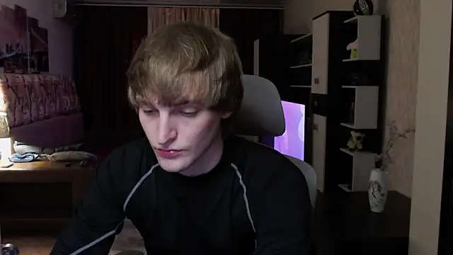 Snapshot of Playersuperstar chatting on November 15, 6:34 pm Playersuperstar online show from November 15, 6:34 pm