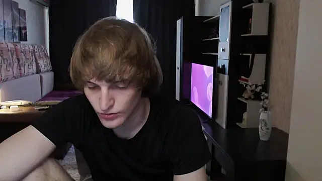 Playersuperstar online show from April 25, 1:25 pm