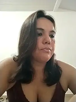 Bellapotencia1985 online show from January 10, 9:48 am