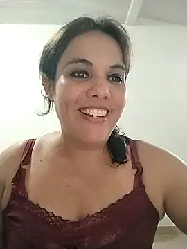 Bellapotencia1985 online show from March 15, 9:49 am