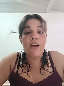 Bellapotencia1985 online show from May 3, 10:09 am