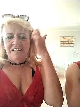 Bellapotencia1985 online show from March 16, 12:31 pm