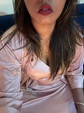 Snapshot of sexy-sukriti chatting on April 1, 2:25 pm sexy-sukriti online show from April 1, 2:25 pm