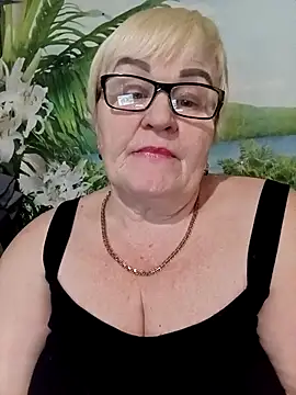 VioletSweet5566 online show from February 4, 1:06 pm