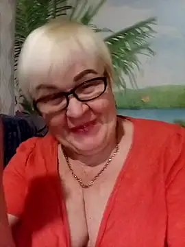 VioletSweet5566 online show from February 7, 6:32 am