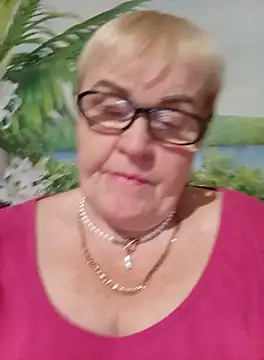 VioletSweet5566 online show from September 27, 5:30 pm