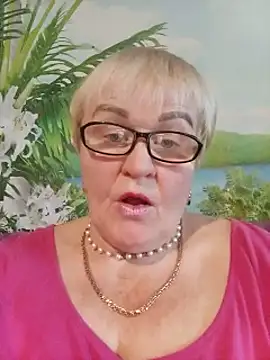 VioletSweet5566 online show from September 9, 3:32 pm