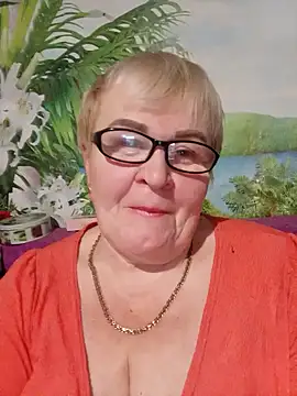 VioletSweet5566 online show from November 4, 7:06 pm