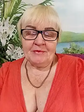 VioletSweet5566 online show from January 9, 10:44 am