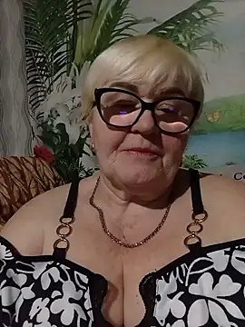 VioletSweet5566 online show from March 13, 5:40 pm