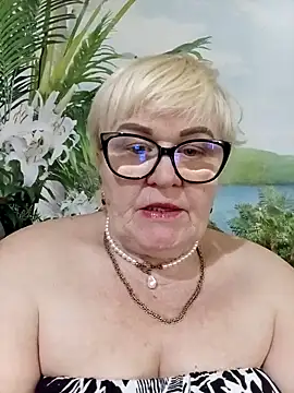 VioletSweet5566 online show from April 26, 10:23 am